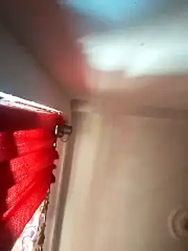 Snapshot of HangdogBeggary chatting on 02.21.26 HangdogBeggary online show from 02.21.26