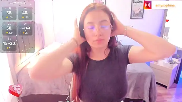 Amy joones online show from 03.03.25