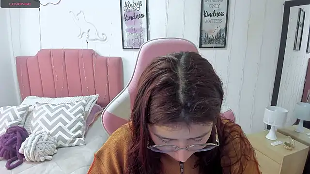 Amy joones online show from 01.12.26