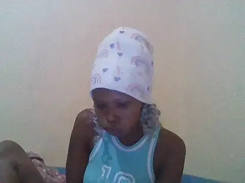 CharlotteDee online show from 11.02.25