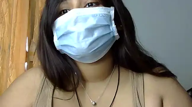 Snapshot of cutelady65 chatting on 12.27.24 cutelady65 online show from 12.27.24