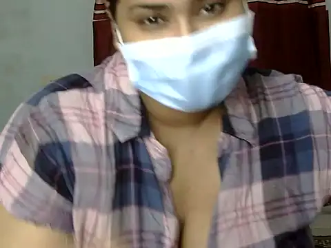 Snapshot of cutelady65 chatting on 09.30.25 cutelady65 online show from 09.30.25