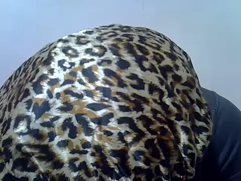 Snapshot of miss_tash chatting on 11.30.25 miss tash online show from 11.30.25