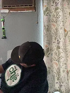 Miguel16i online show from 03.05.25