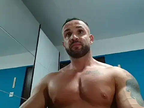 Magnificmuscles89 online show from 12.24.24