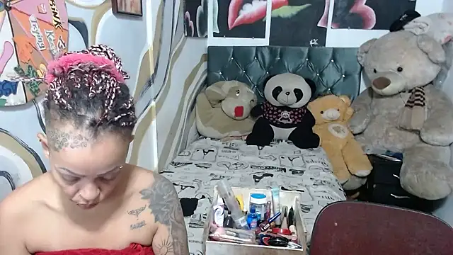 manzanahot9 online show from 06.06.26