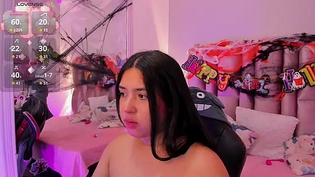 Snapshot of NikyBrookss chatting on 10.14.25 NikyBrookss online show from 10.14.25