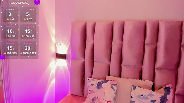 Snapshot of NikyBrookss chatting on 02.14.26 NikyBrookss online show from 02.14.26