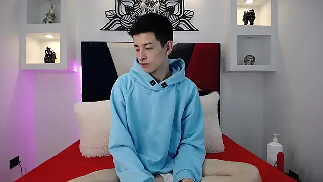 MaikCarver online show from 02.04.25