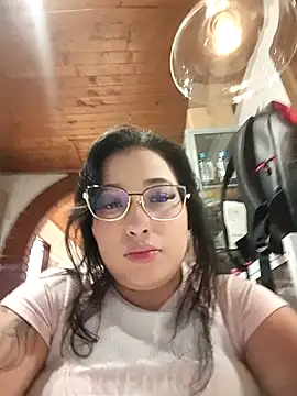 kitty roouse online show from 05.01.26