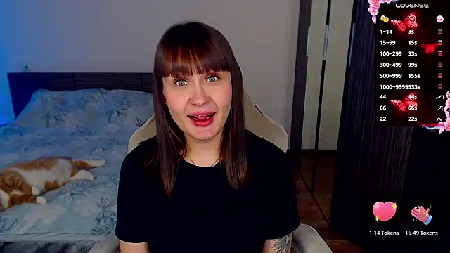 Snapshot of Cutie-Melanie chatting on 01.14.26 Cutie-Melanie online show from 01.14.26