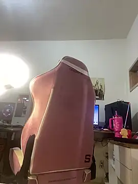 couple shy online show from 01.10.26