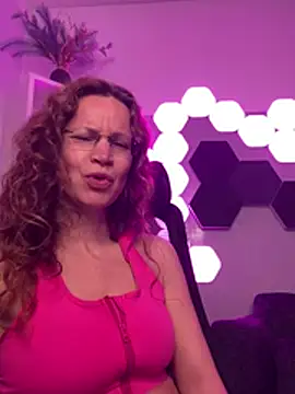 AnnikaRose online show from 05.02.26