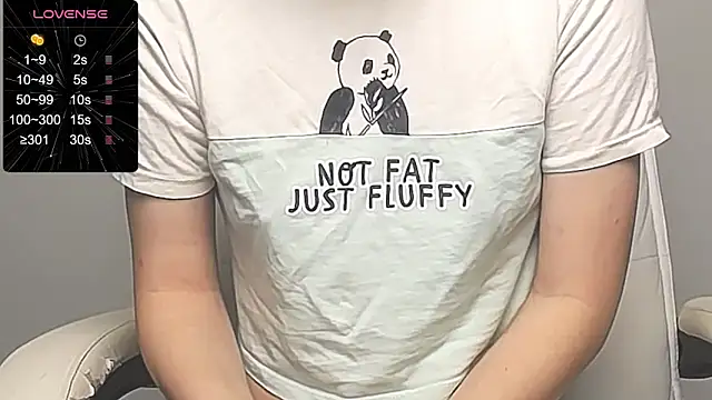 Snapshot of RRUUBBYYY chatting on 10.23.25 RRUUBBYYY online show from 10.23.25