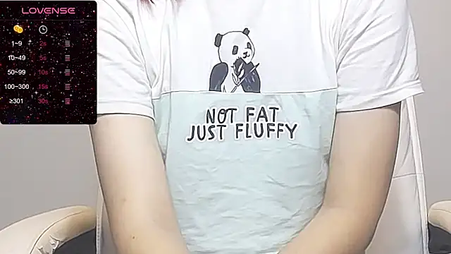 Snapshot of RRUUBBYYY chatting on 11.13.25 RRUUBBYYY online show from 11.13.25