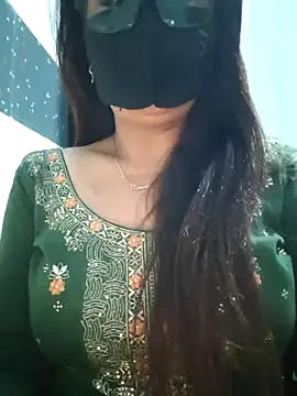 Aishwaryaa 69 online show from 03.06.25