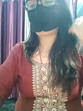 Aishwaryaa 69 online show from 12.18.25