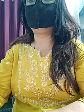 Aishwaryaa 69 online show from 04.23.26