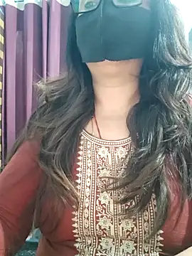 Aishwaryaa 69 online show from 04.24.26
