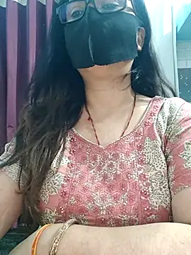 Snapshot of Aishwaryaa_69 chatting on 06.26.26 Aishwaryaa 69 online show from 06.26.26