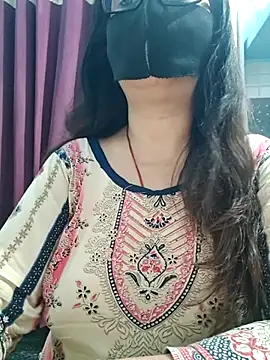 Snapshot of Aishwaryaa_69 chatting on 06.28.26 Aishwaryaa 69 online show from 06.28.26