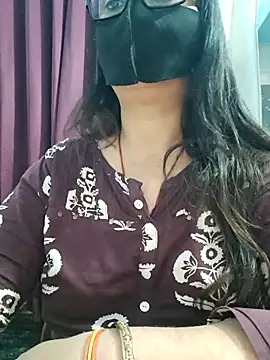 Snapshot of Aishwaryaa_69 chatting on 07.08.26 Aishwaryaa 69 online show from 07.08.26