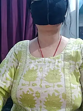 Snapshot of Aishwaryaa_69 chatting on 07.12.26 Aishwaryaa 69 online show from 07.12.26