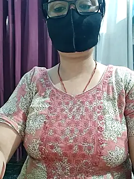 Snapshot of Aishwaryaa_69 chatting on 07.13.26 Aishwaryaa 69 online show from 07.13.26