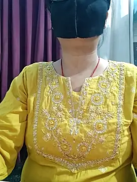 Snapshot of Aishwaryaa_69 chatting on 07.16.26 Aishwaryaa 69 online show from 07.16.26