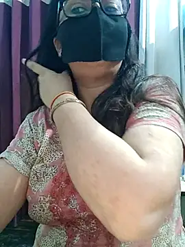 Snapshot of Aishwaryaa_69 chatting on 07.19.26 Aishwaryaa 69 online show from 07.19.26