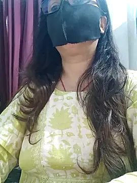 Snapshot of Aishwaryaa_69 chatting on 07.27.26 Aishwaryaa 69 online show from 07.27.26