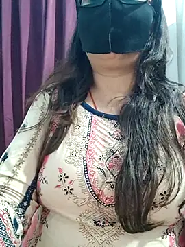 Snapshot of Aishwaryaa_69 chatting on 07.28.26 Aishwaryaa 69 online show from 07.28.26