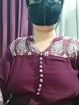 Snapshot of Aishwaryaa_69 chatting on 08.04.26 Aishwaryaa 69 online show from 08.04.26