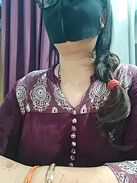 Snapshot of Aishwaryaa_69 chatting on 08.05.26 Aishwaryaa 69 online show from 08.05.26