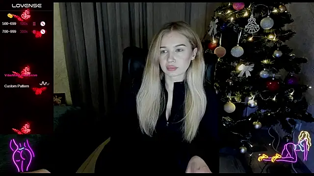 Snapshot of _NigoNika chatting on 01.11.26 NigoNika online show from 01.11.26