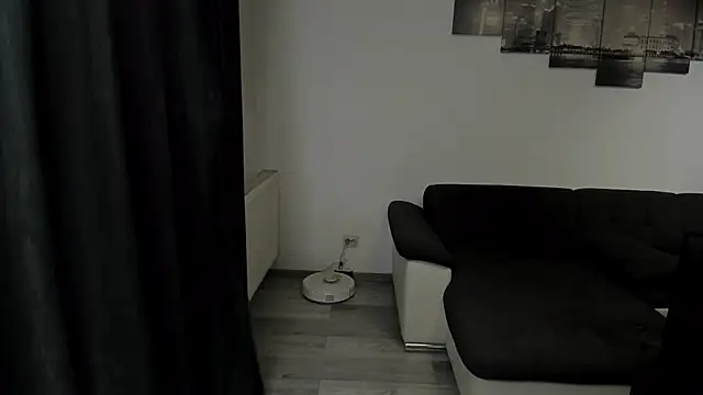 Richarddarell1 online show from 05.04.26