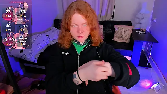 Snapshot of Cassie_xKiss chatting on 12.19.25 Cassie xKiss online show from 12.19.25