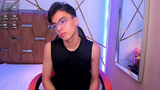 Gerony  online show from 03.21.25