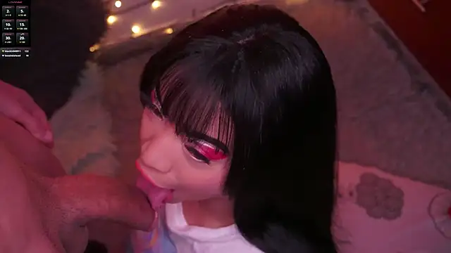 Snapshot of MaddisRock chatting on 10.22.25 MaddisRock online show from 10.22.25