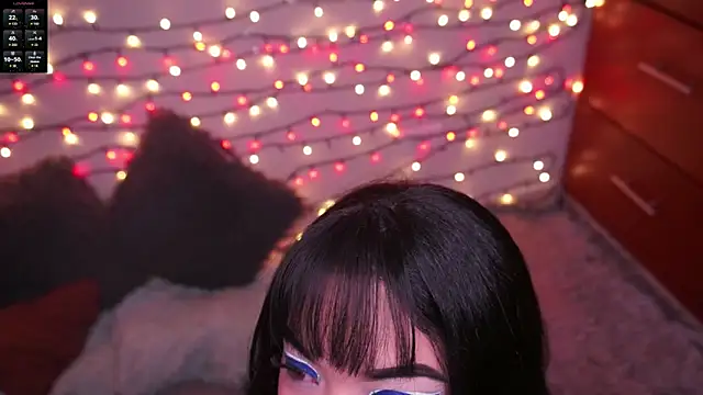 Snapshot of MaddisRock chatting on 02.08.26 MaddisRock online show from 02.08.26