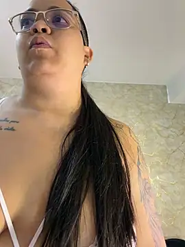 Snapshot of naughtylesbians__ chatting on 07.24.26 naughtylesbians online show from 07.24.26