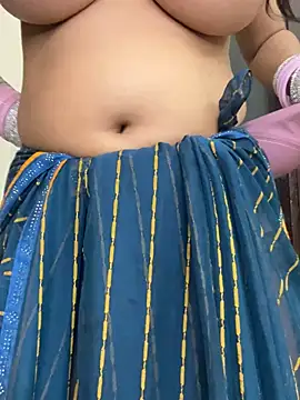 Snapshot of Cute-Russian chatting on 03.07.25 Cute-Russian online show from 03.07.25