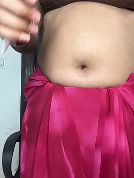 Snapshot of Cute-Russian chatting on 11.28.25 Cute-Russian online show from 11.28.25