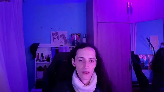 Snapshot of MemiKouki chatting on 03.14.26 MemiKouki online show from 03.14.26