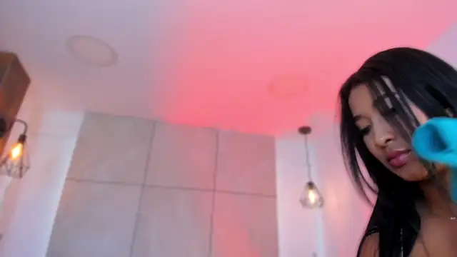 Snapshot of BellaHarllow chatting on 05.14.26 BellaHarllow online show from 05.14.26