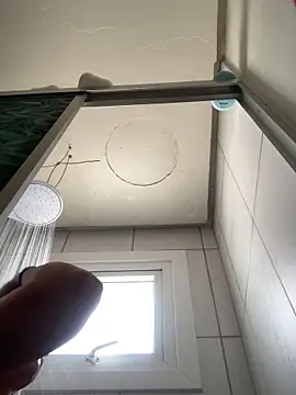 Snapshot of MaryAlbuquerque chatting on 11.12.25 MaryAlbuquerque online show from 11.12.25