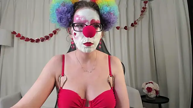 Snapshot of SaraDesirexo chatting on 02.14.26 SaraDesirexo online show from 02.14.26