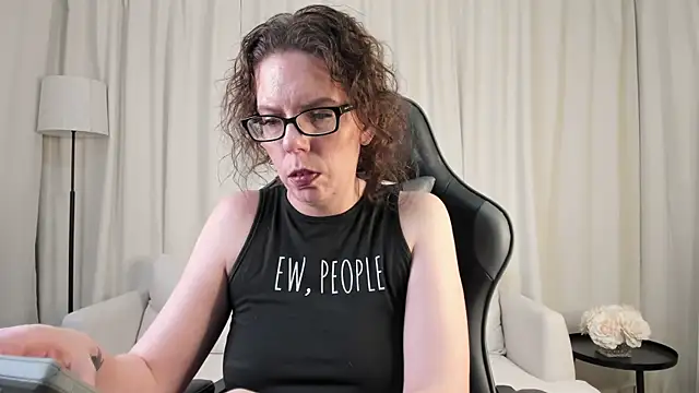 Snapshot of SaraDesirexo chatting on 03.07.26 SaraDesirexo online show from 03.07.26