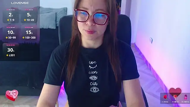 SharonR1 online show from 06.19.26