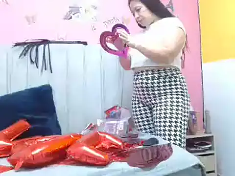 monickhot303av online show from 02.14.25